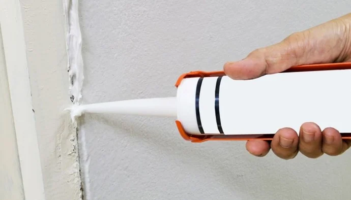 How to Get Rid of Caulking Smell?