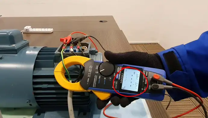 How to Measure Watts With a Clamp Meter