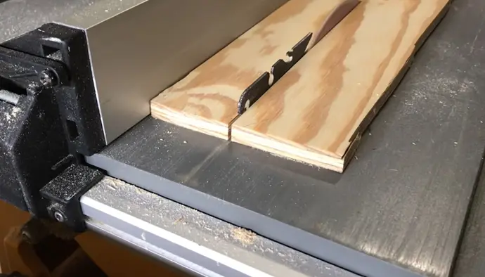 How to Stop Circular Saw From Binding?