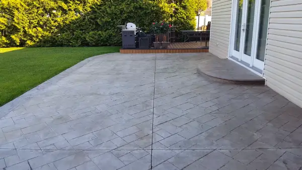 Signs that a Concrete Sealer May Have Gone Bad