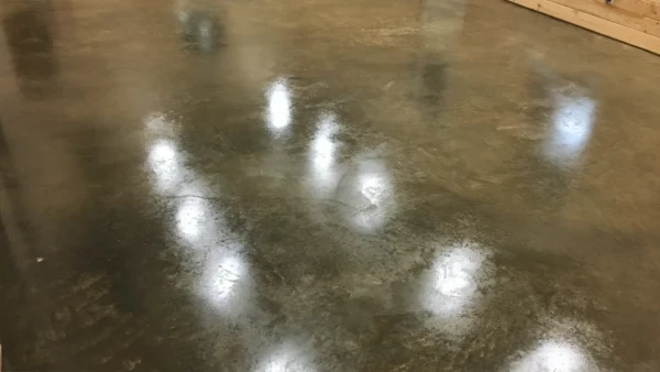 Thing to Consider Before Buying The Best Concrete Sealer for Pole Barn